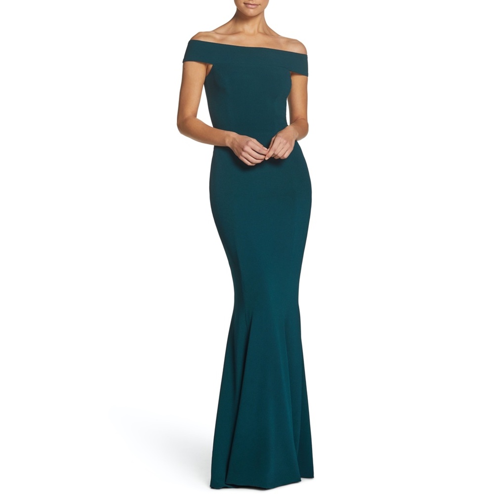 NWOT Dress the Population Jackie Off the Shoulder Crepe Gown